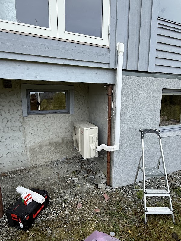 Bilde fra DYRKOLBOTN SERVICE i Tyssebotnen
